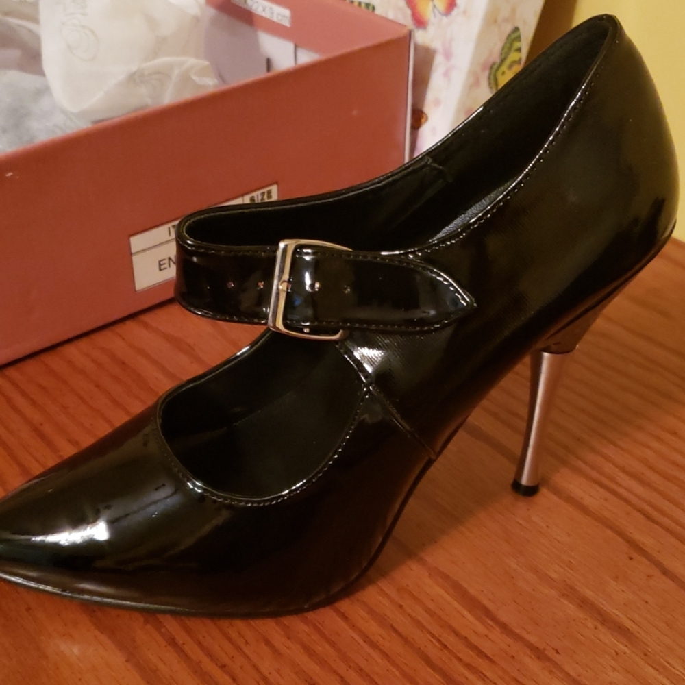 Pleaser black patent heels